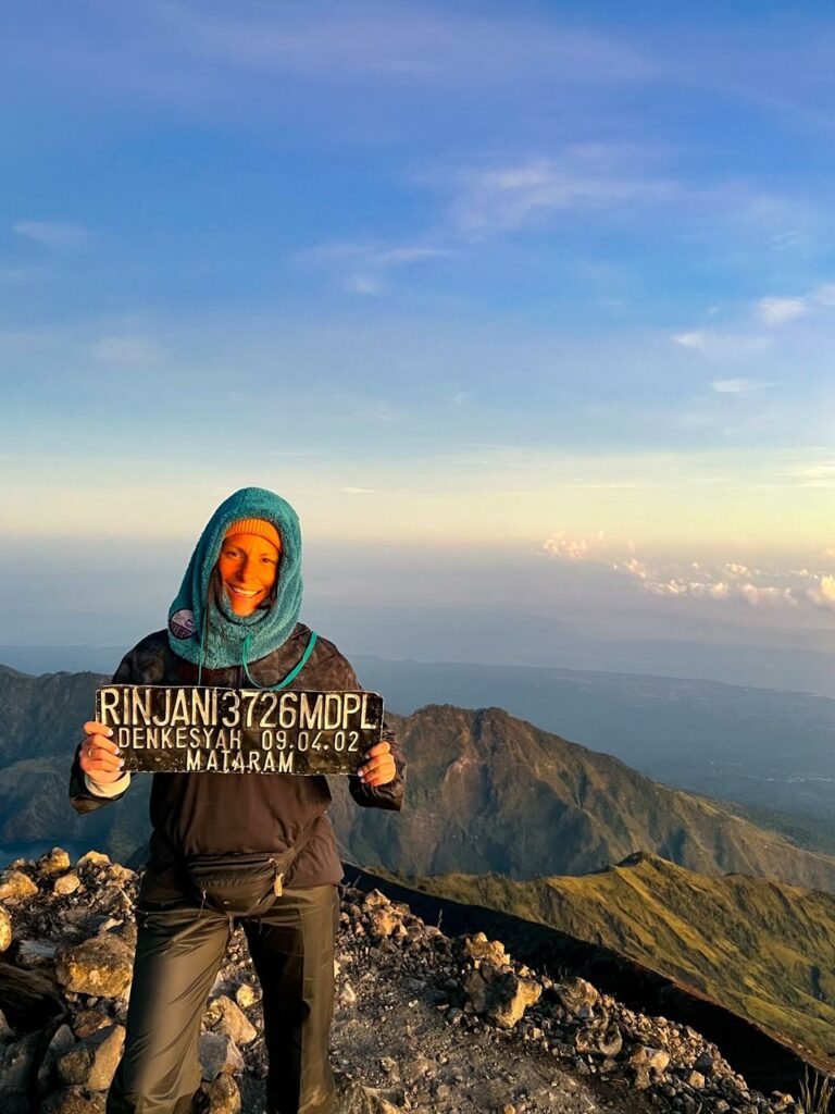 Rinjani Trekking Volcano