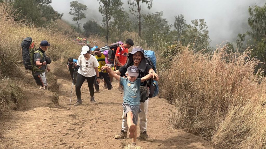 lombok rinjani hike