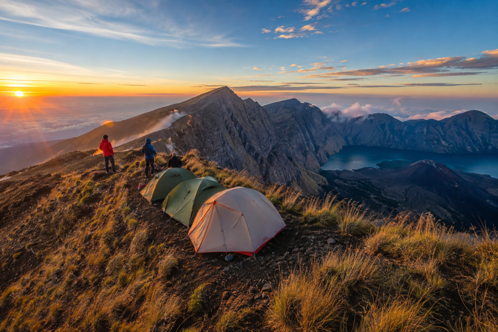 Camping at Rinjani Crater Rim: What to Expect Overnight